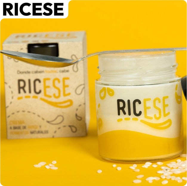 Fotografía de un bote de Ricese Queso Vegano